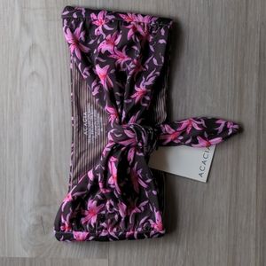 acacia baker bikini top in Madonna